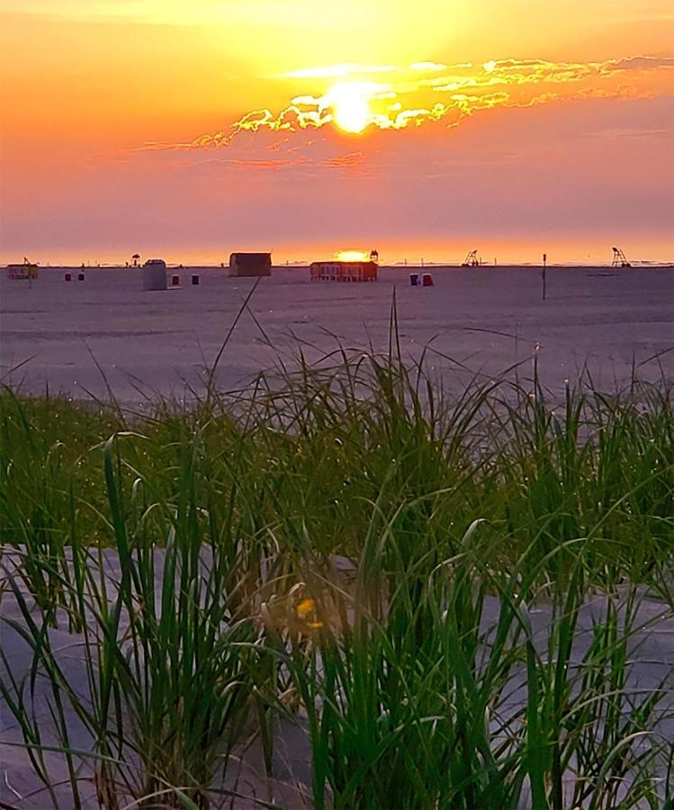 Acacia Beachfront Resort Wildwood Crest Ngoại thất bức ảnh